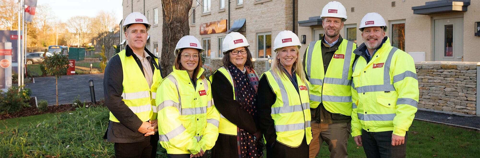 ROZ SAVAGE MP VISITS TETBURY’S NEXT GENERATION OF ZERO CARBON HOMES