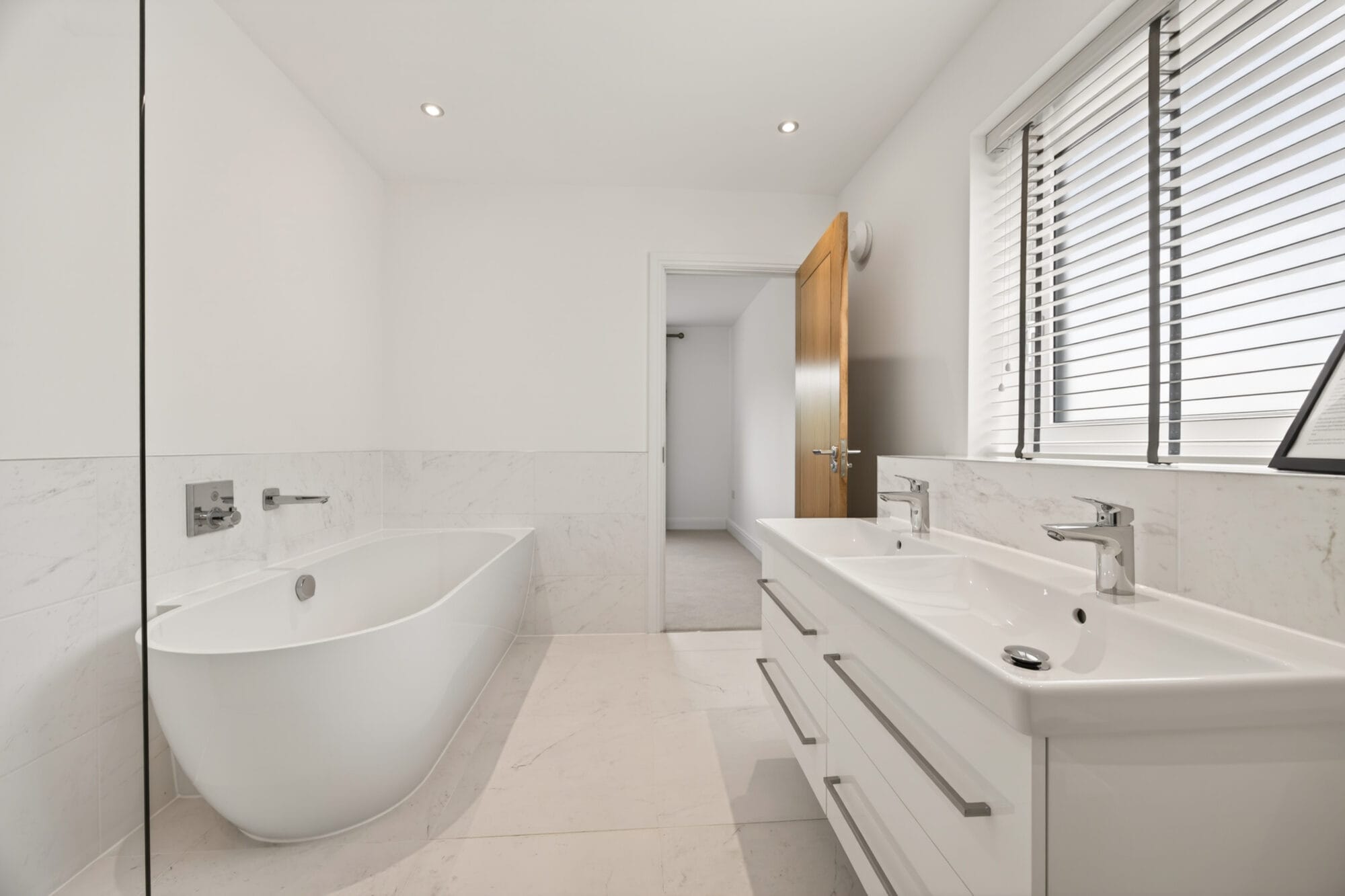 The bathroom, The Elm, Cherringtons