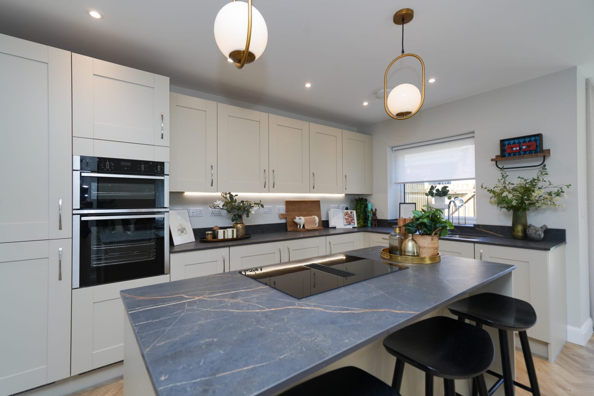 An example of a kitchen in a zero carbon home by Newland Homes