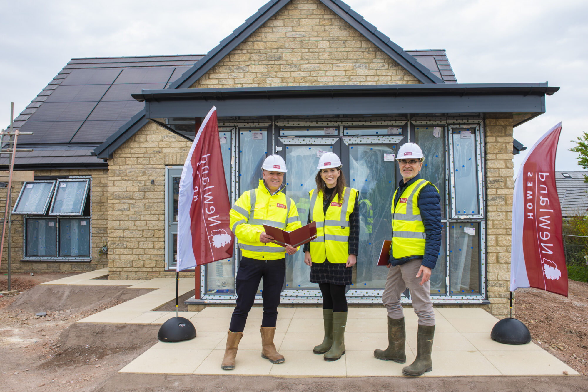 We welcomed the MP for Chippenham, the Rt Hon Michelle Donelan MP, for a hard hat tour of its revolutionary collection of zero carbon homes in Semington